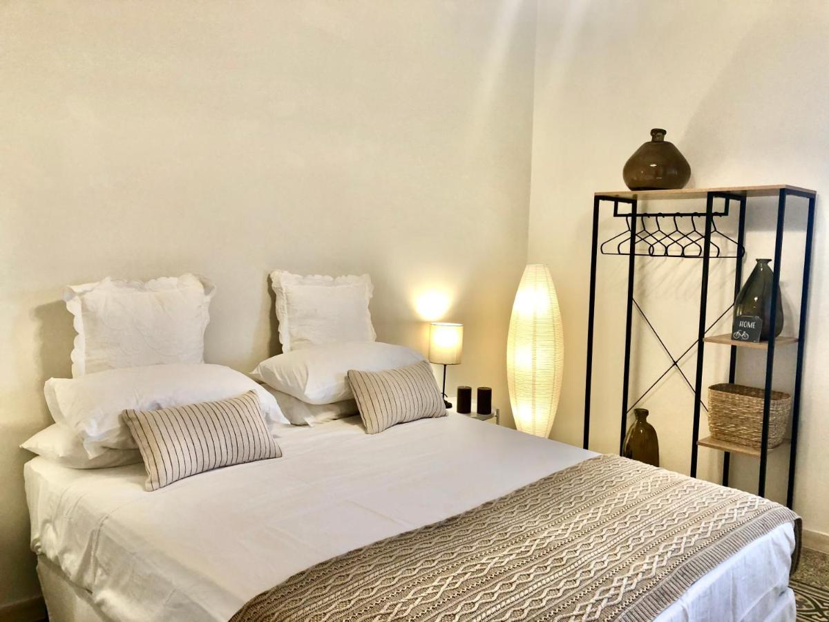 Barrique Guest House Free Bus From The Airport One Way Palermo Buitenkant foto