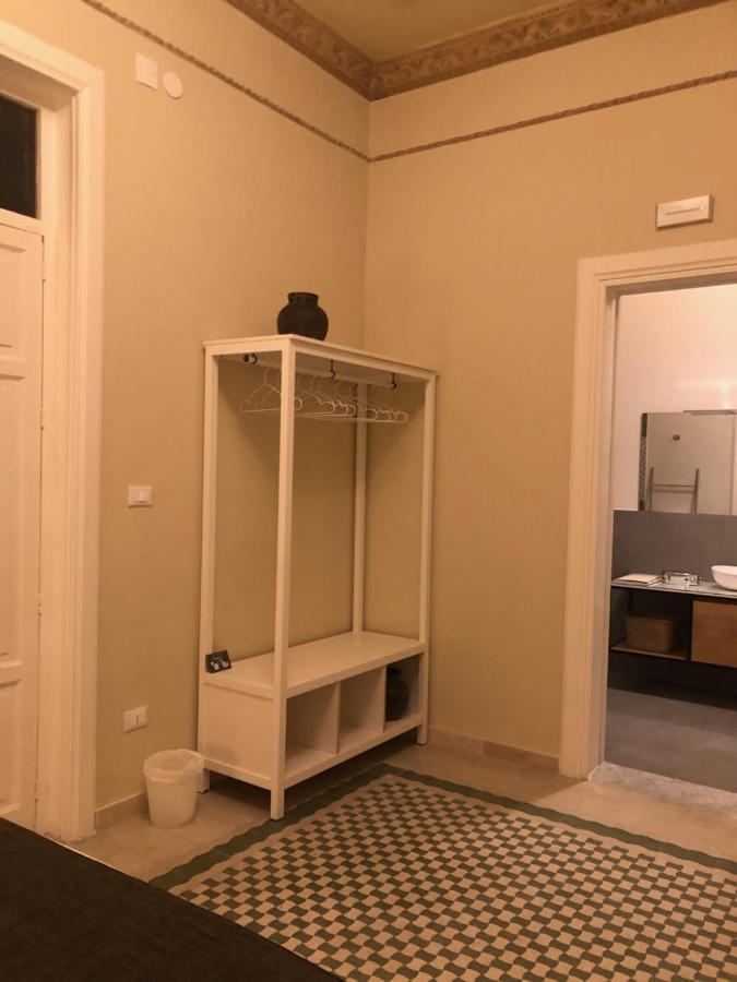 Barrique Guest House Free Bus From The Airport One Way Palermo Buitenkant foto