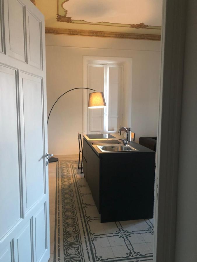 Barrique Guest House Free Bus From The Airport One Way Palermo Buitenkant foto